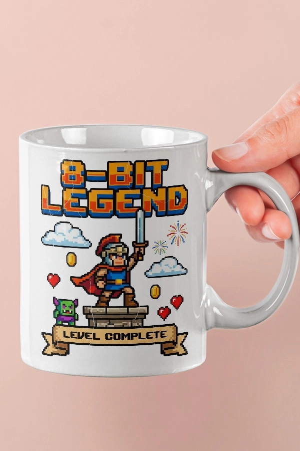 8-Bit Legend Warrior Piksel Art Tasarım Kupa