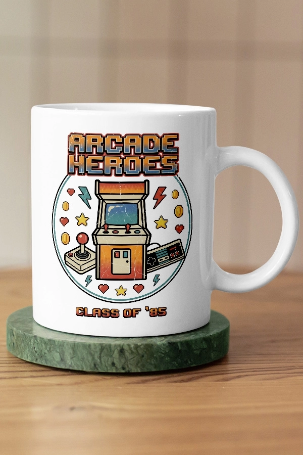 Arcade Heroes Class of 85 Piksel Art Tasarım Kupa