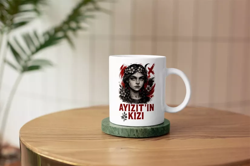 Ayızıt’ın Kızı: Zarafet Tasarım Kupa 