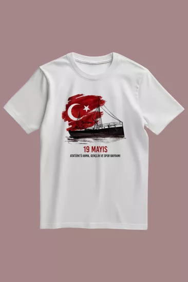 Bandırma Vapuru Tasarımlı 19 Mayıs Tişört